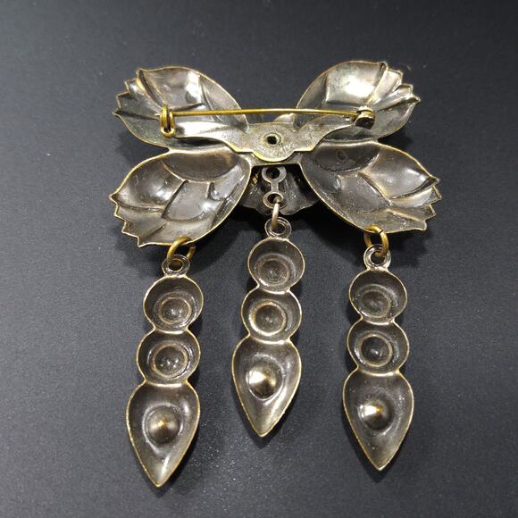 Floral Rhinestone Brooch, Three Dangles, 1940s Vintage Brooch - Picture 7 of 10